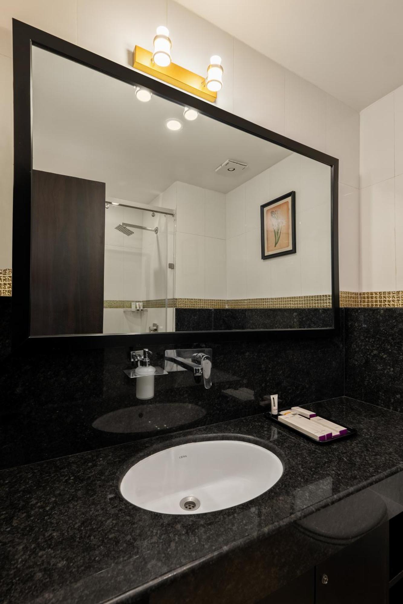 Sterling Balicha Udaipur Otel Dış mekan fotoğraf
