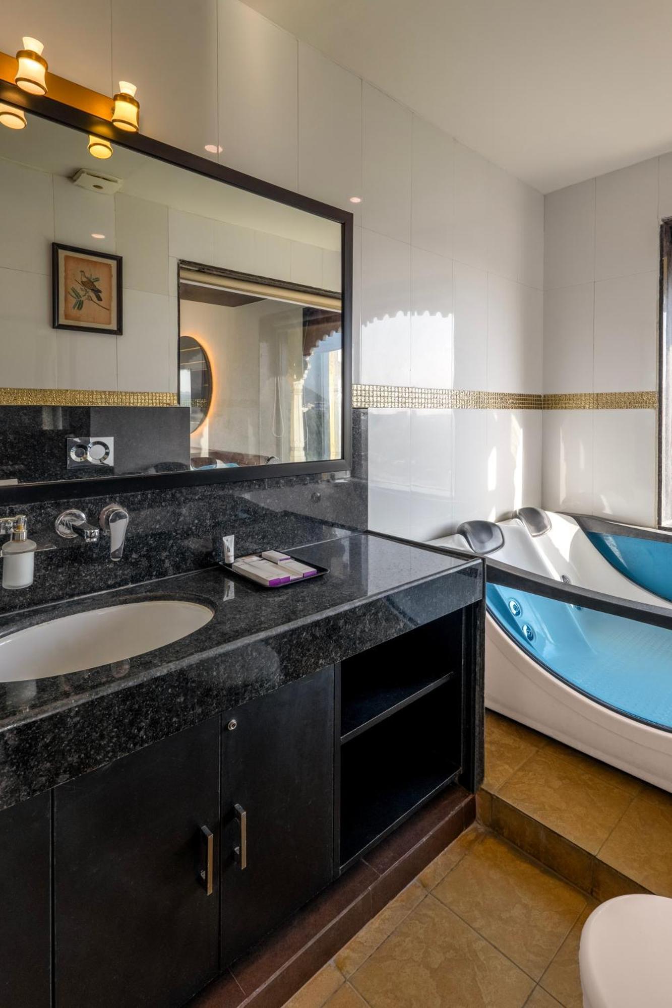Sterling Balicha Udaipur Otel Dış mekan fotoğraf